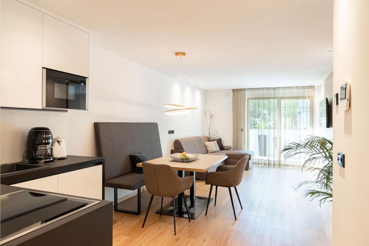 Nice Living Neue: Modern Apartments in Brixen's Heart with Free Brixencard Exterior photo